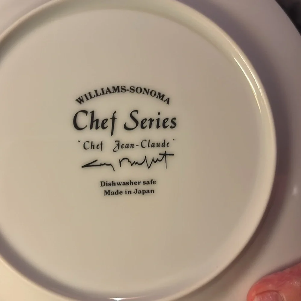 Williams Sonoma Chef Series 7 7/8 salad/dessert Plate. Set of 6.